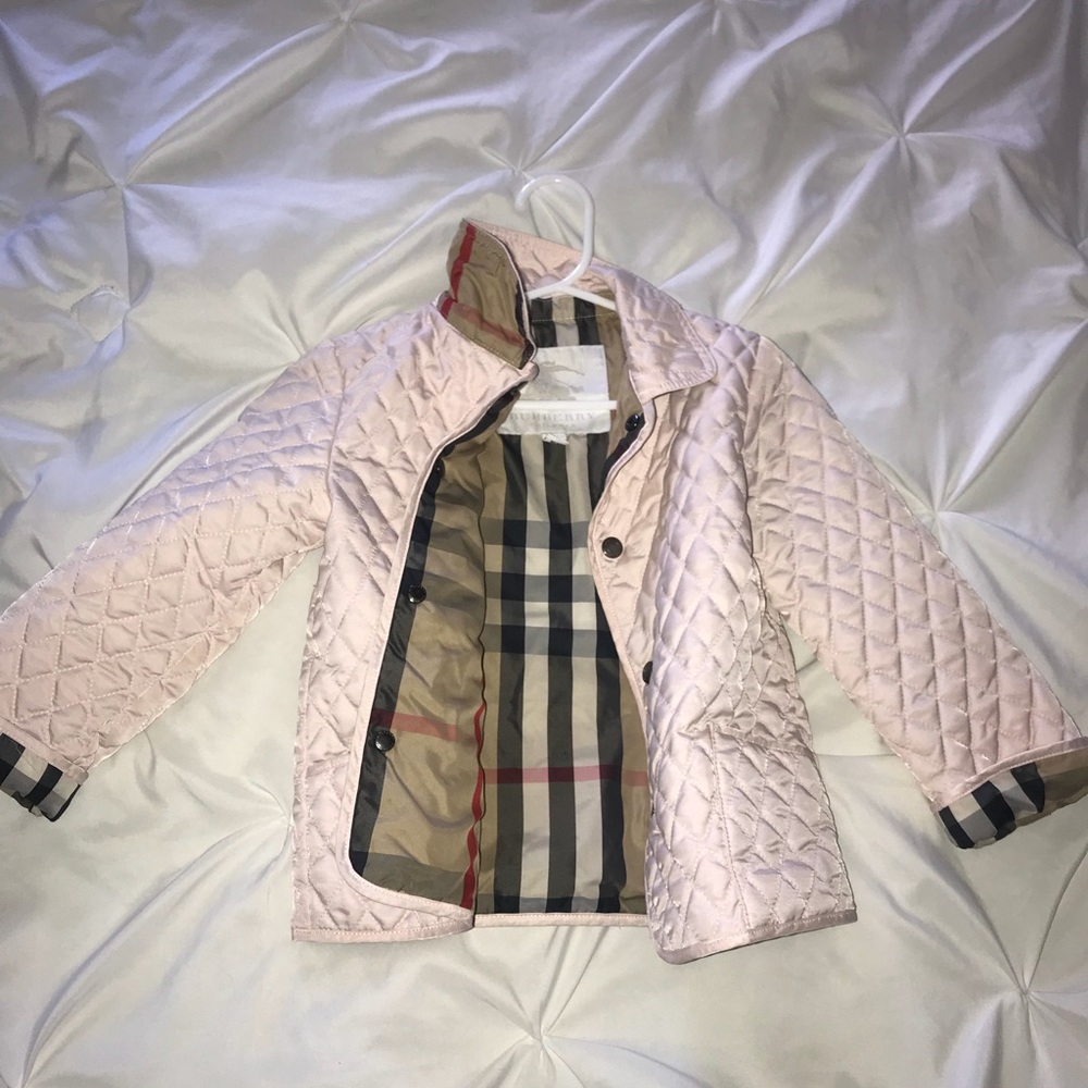 Burberry toddler 3Y jacket like new